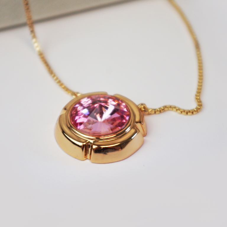 Collier Jacky De G. Avec Pendentif Croix Et Strass - Chaîne Dorée, Occasion Très Bon état